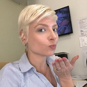 Meet your Posher, Ashton